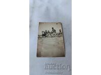 Φωτογραφία Νεαροί άνδρες στην παραλία