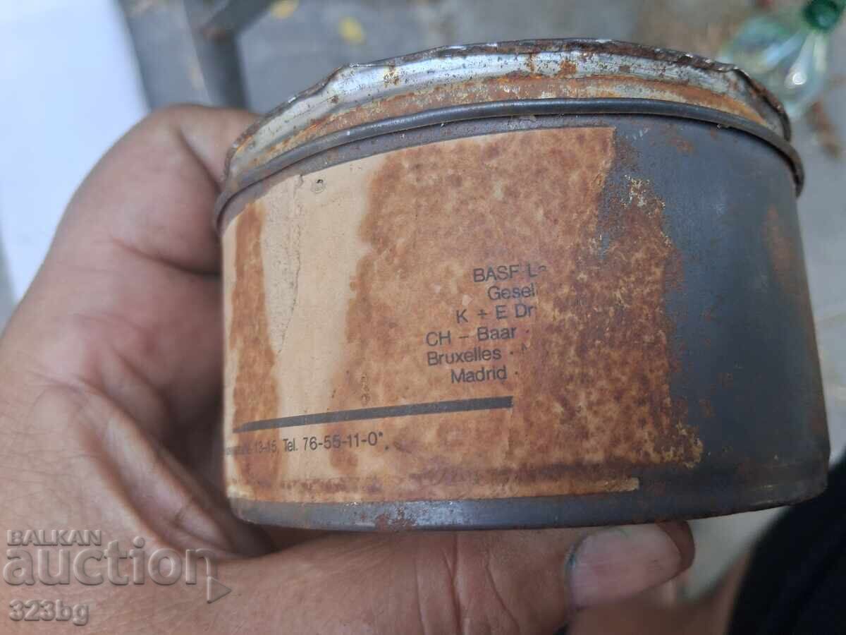 Παράδοση Βαράκ 1kg για πάστα BASF για επισκευαστή, καλλιτέχνη Παράδοση Βαράκ 1kg για πάστα BASF για επισκευαστή, καλλιτέχνη