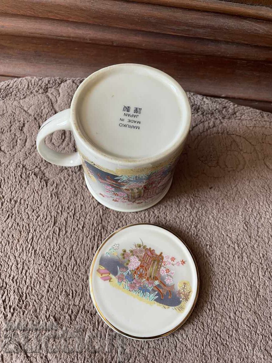 Аукцион Чаша с капаче-Япония,9/7 см