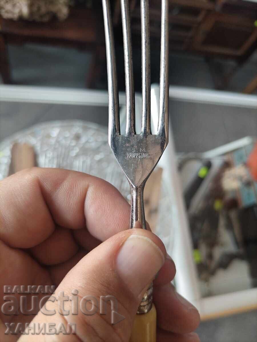 Set of Six Forks and Six Solingen Knives - 7