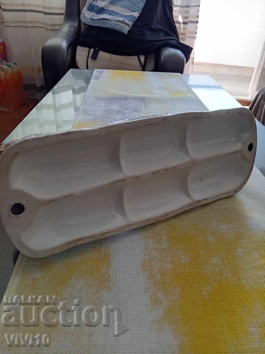 Δημοπρασία Αρχαίο πορσελάνινο ειδώλιο, άμαξα