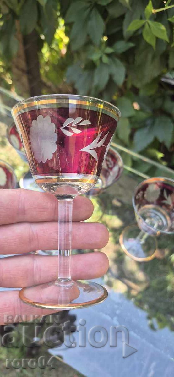 Auction  BEAUTIFUL OLD SHOTS FOR RAKI / WINE