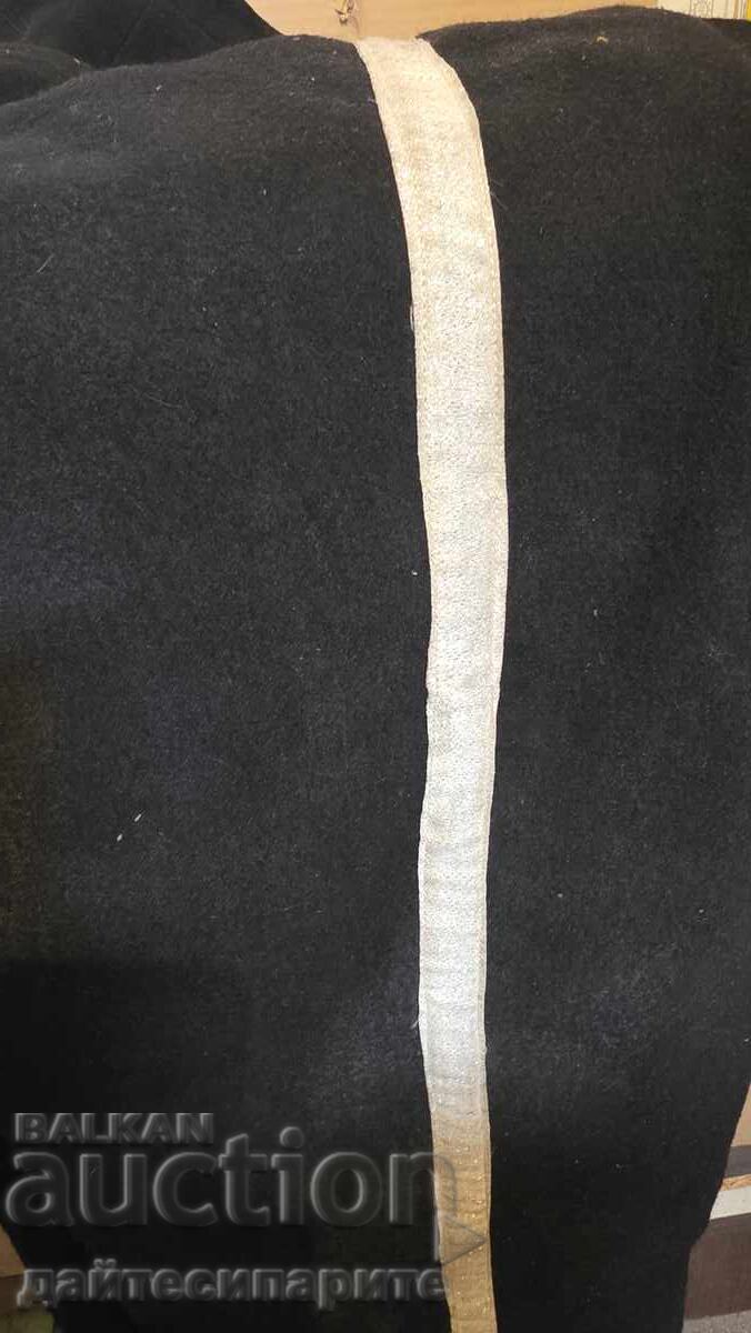 Licitație Pantaloni militari din șaiac