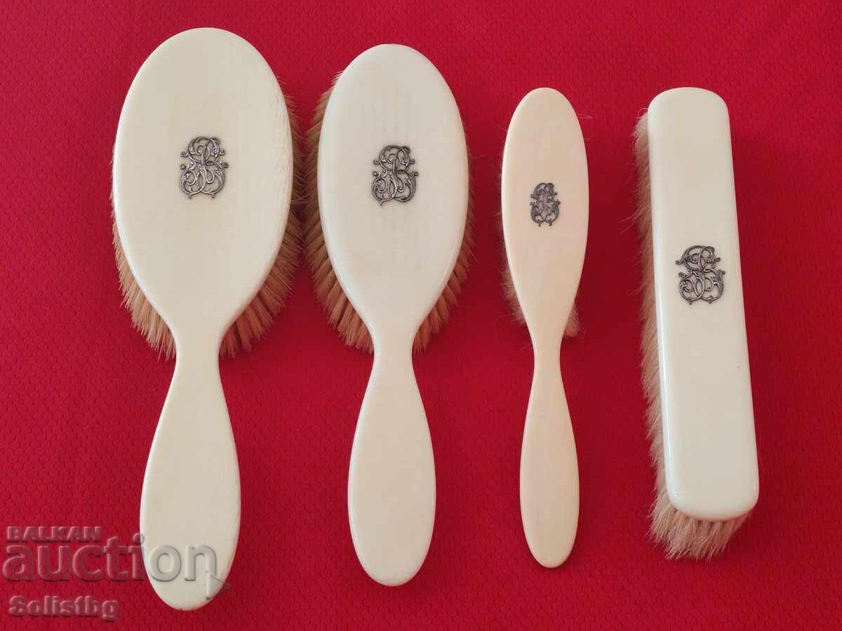 Accesorii de toaletă, fildeș cu monogramă argintie