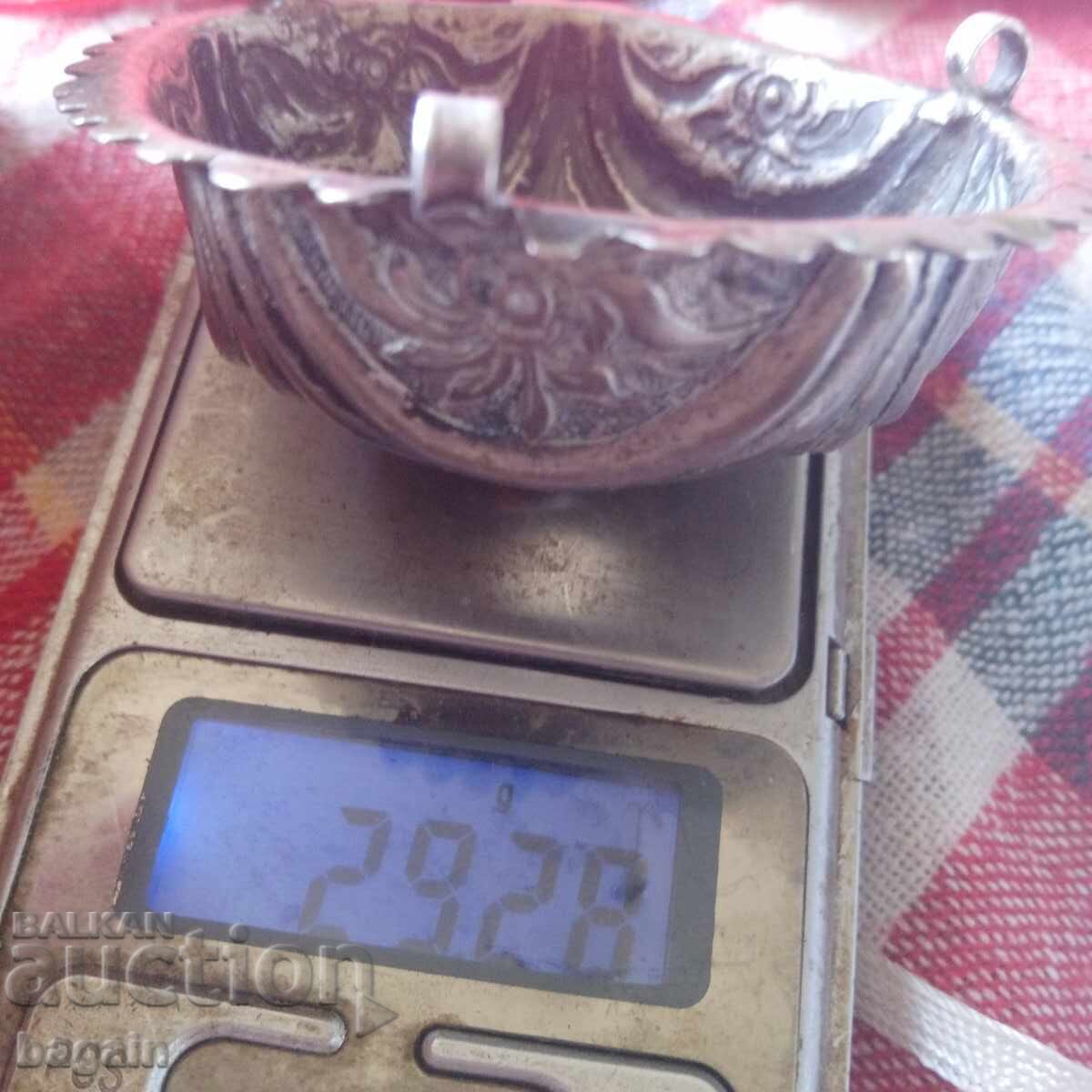 Доставка на Възрожденско сребро. Доставка на Възрожденско сребро.