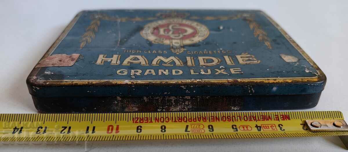 Аукцион HAMIDIE РЯДКА СТАРА ЛАМАРИНЕНА МЕТАЛНА КУТИЯ ОТ ЦИГАРИ