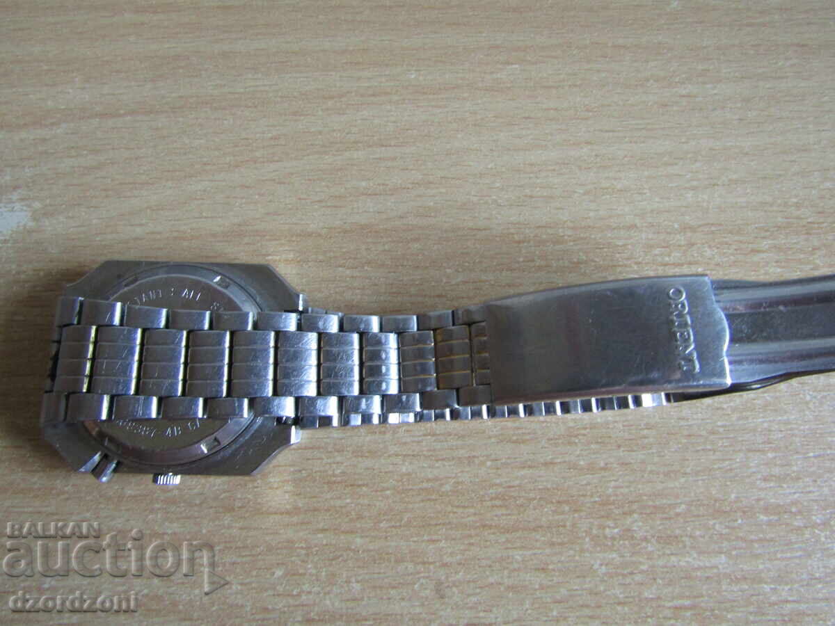 Ρετρό ρολόι ORIENT ΑΥΤΟΜΑΤΟ με τιμή 100.00 BGN | € 51.13