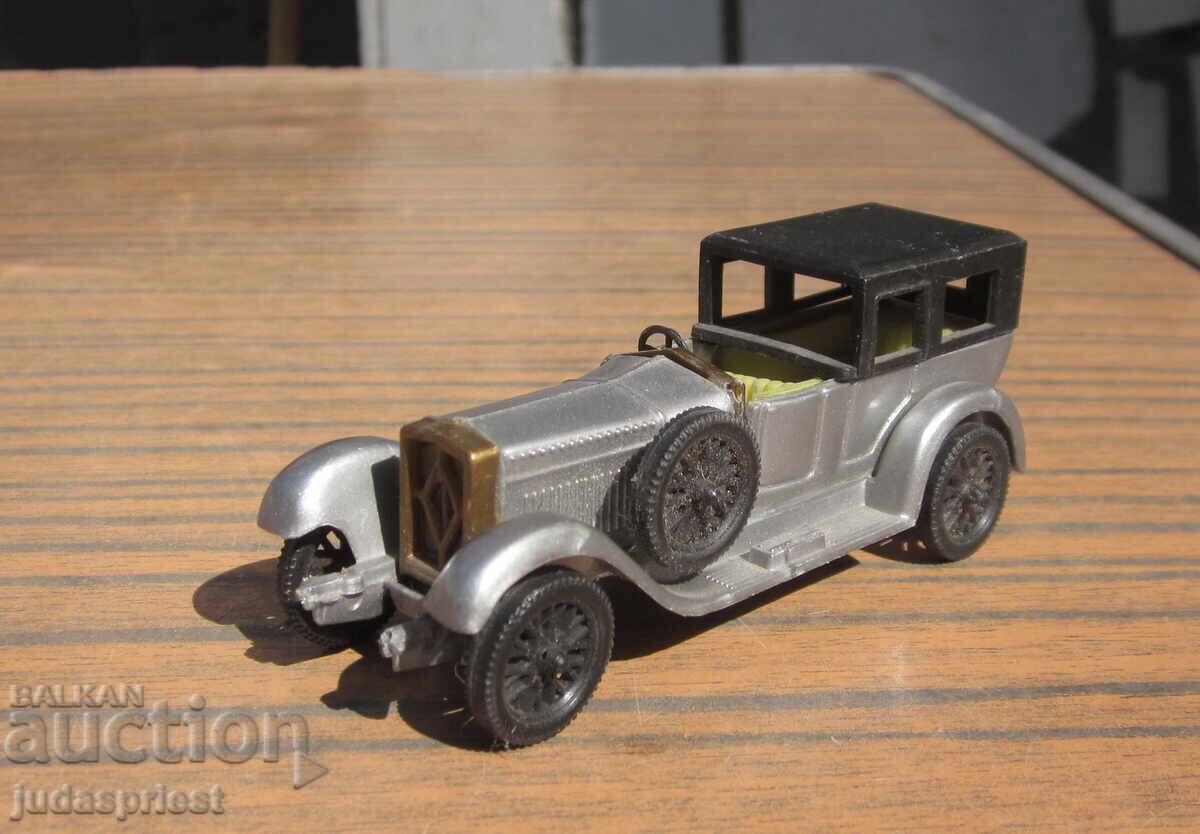 Δημοπρασία Αισθητική ISOTTA FRASCHINI παιδικό αυτοκινητάκι από τον σοσιαλισμό Δημοπρασία Αισθητική ISOTTA FRASCHINI παιδικό αυτοκινητάκι από τον σοσιαλισμό