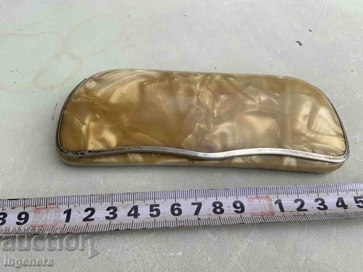 КАЛЪФ ЗА ОЧИЛА РЕТРО ВИНТИДЖ КАЛЪФ ЗА ОЧИЛА РЕТРО ВИНТИДЖ