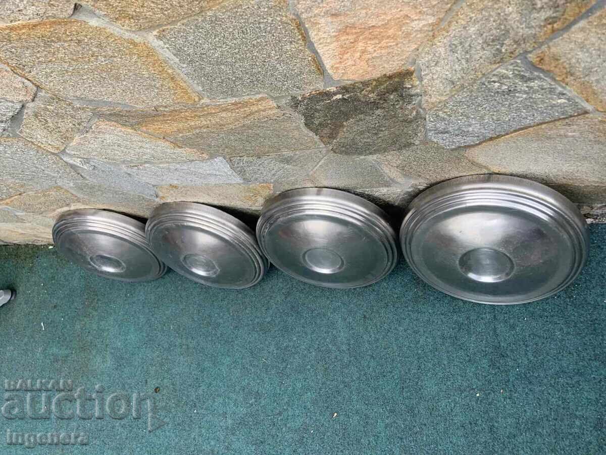 Licitație TAS TASOANE METALICE RETRO PENTRU VOLGA-4 BUC