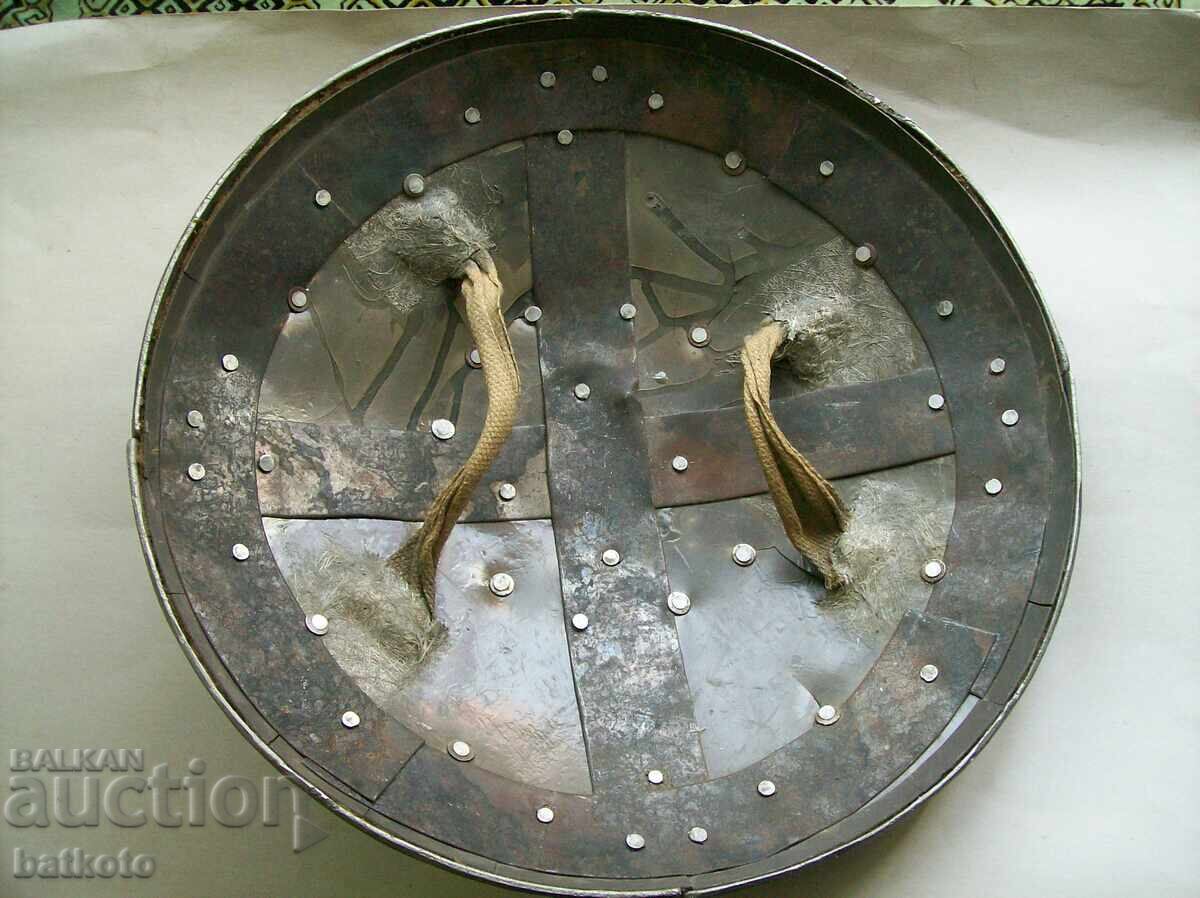 Σλαβικό Ασπίδα - ρεπλίκα με τιμή 450.00 BGN | € 230.08