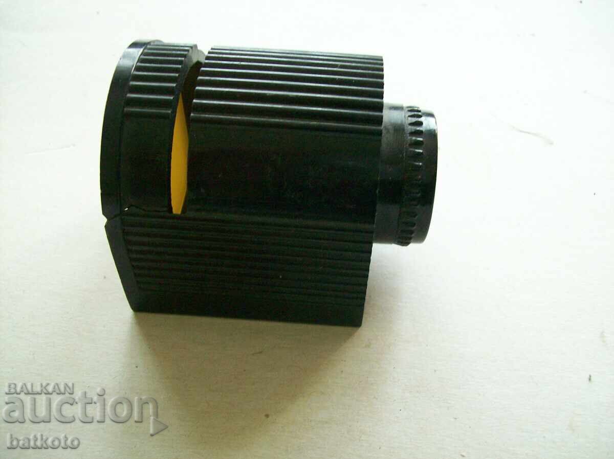Old diascopes for viewing slides with price 12.00 BGN | € 6.14 Old diascopes for viewing slides with price 12.00 BGN | € 6.14