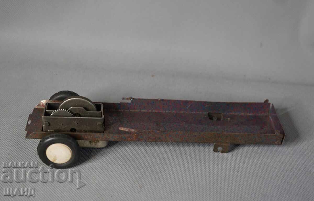 Аукцион Дъно с гуми Стара метална Играчка модел автобус Аукцион Дъно с гуми Стара метална Играчка модел автобус