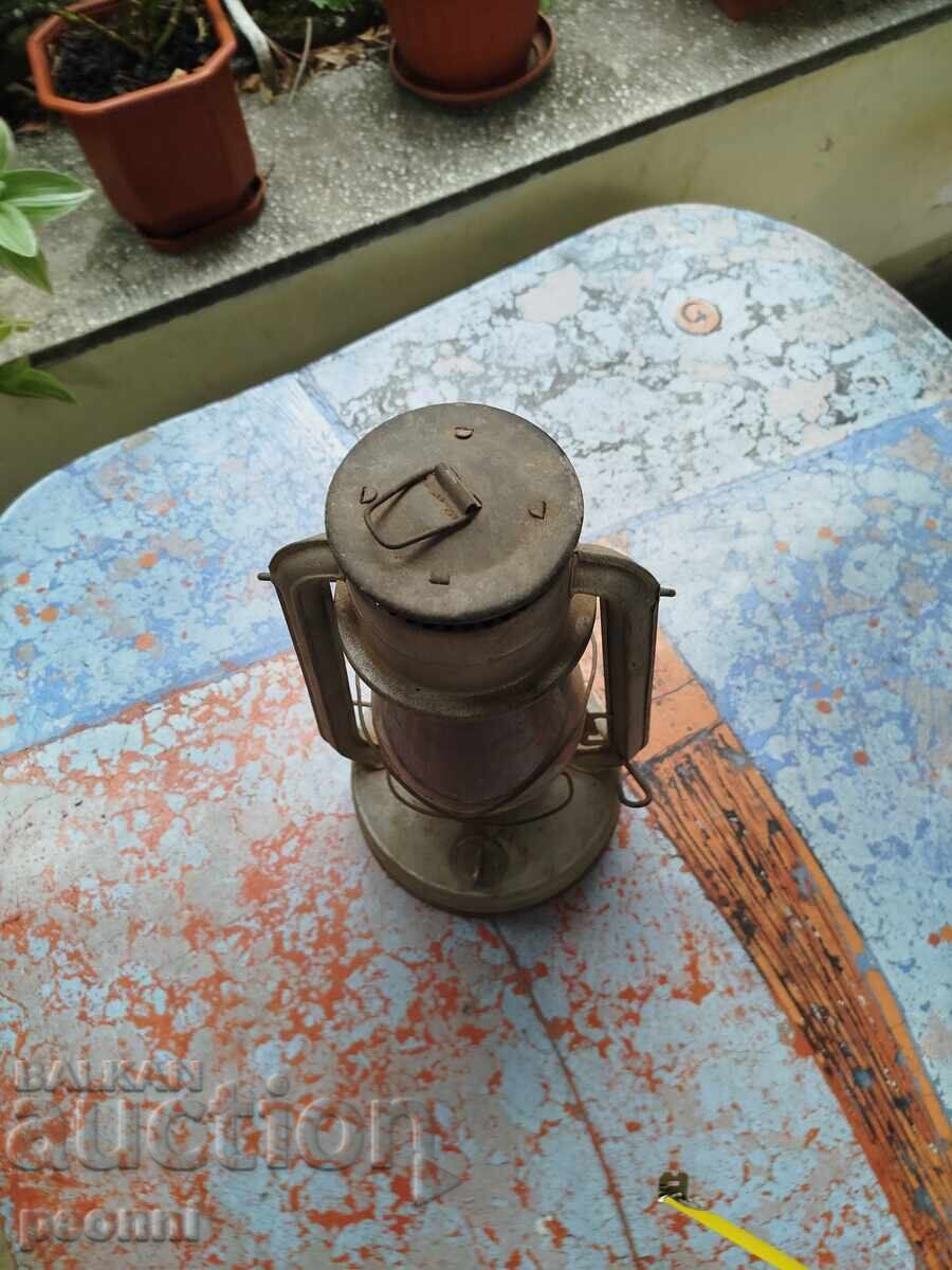 Παλιό φανάρι αερίου με τιμή 15.00 BGN | € 7.67