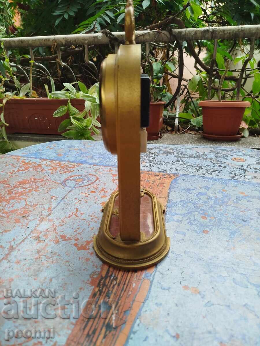 Δημοπρασία Επιτραπέζιο ρολόι Κεχριμπάρι-χαλαζίας