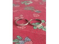 Silver earrings. I'm listing over 100 auctions. Take a look