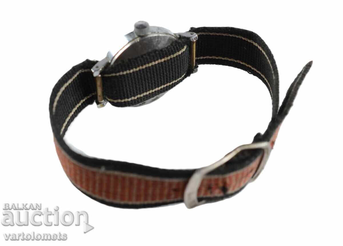 Auction  Women's watch ZARYA USSR - works