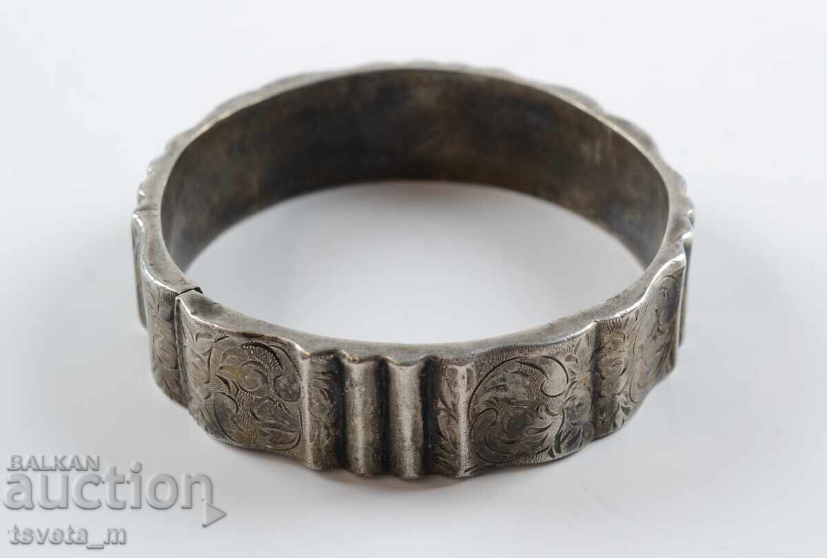 Licitație Brățară veche din argint 35.5 gr. Ag 900