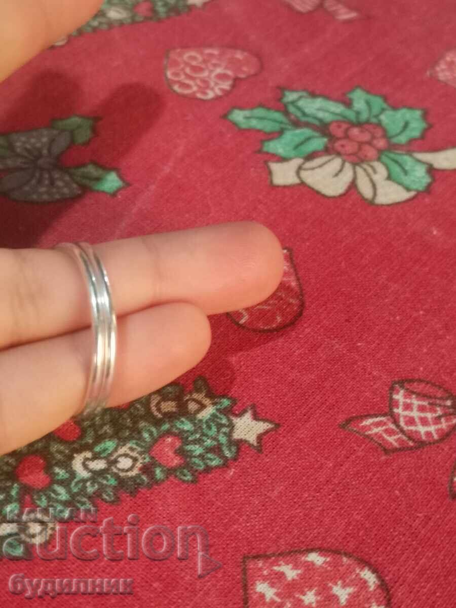 Silver earrings. I'm listing over 100 auctions. Take a look with price 16.99 BGN | € 8.69 Silver earrings. I'm listing over 100 auctions. Take a look with price 16.99 BGN | € 8.69