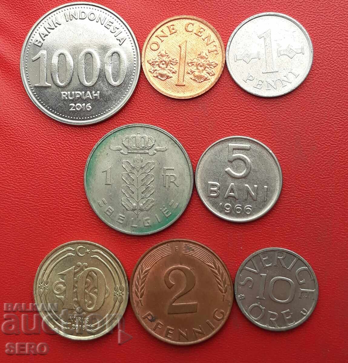 Mixed lot of 8 coins