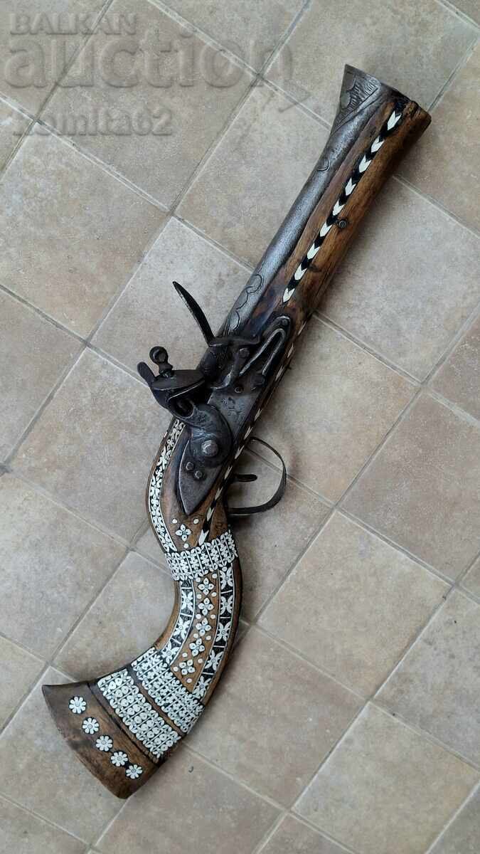 Flintlock blunderbuss, pistol, flintlock, rifle, musket, gun