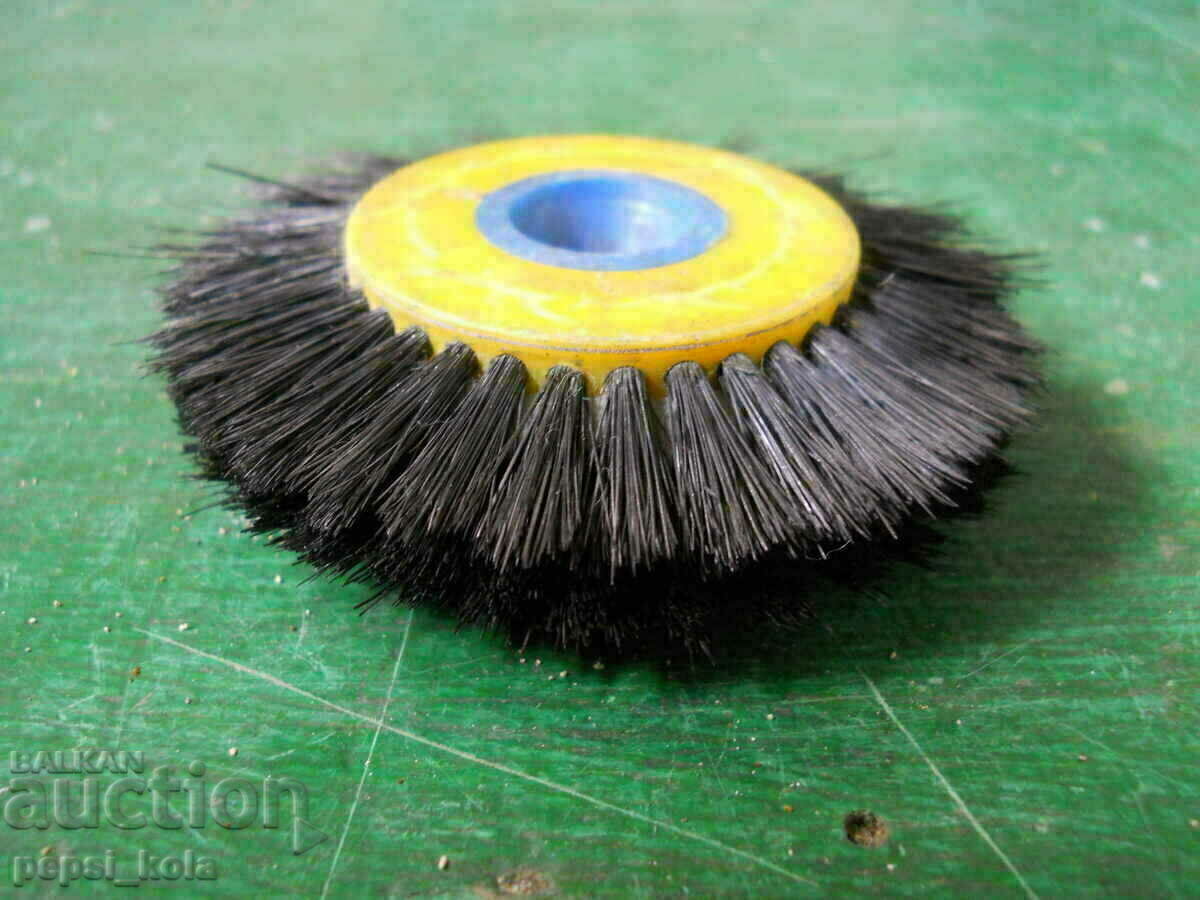 Jewelry polishing brush - Germany