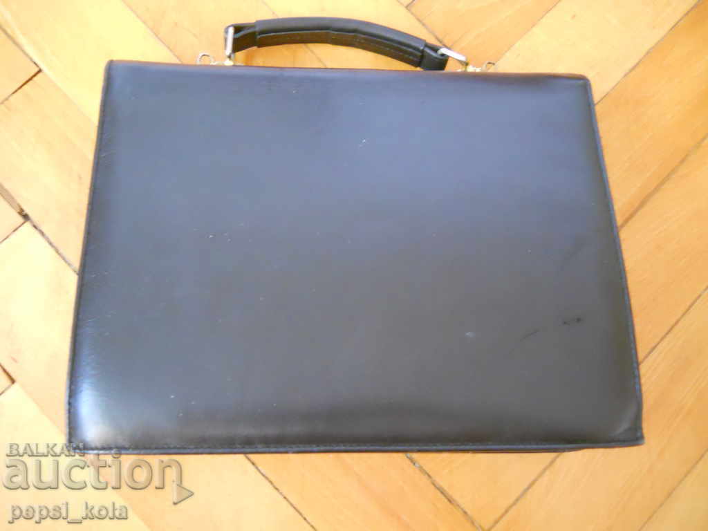 Δημοπρασία Γυναικεία τσάντα - δέρμα Δημοπρασία Γυναικεία τσάντα - δέρμα