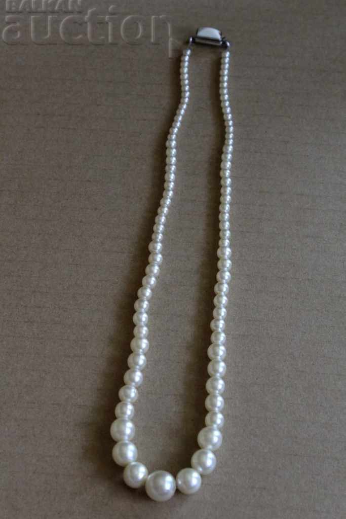 . OLD PEARL NECKLACE PEARL NECKLACE PEARL