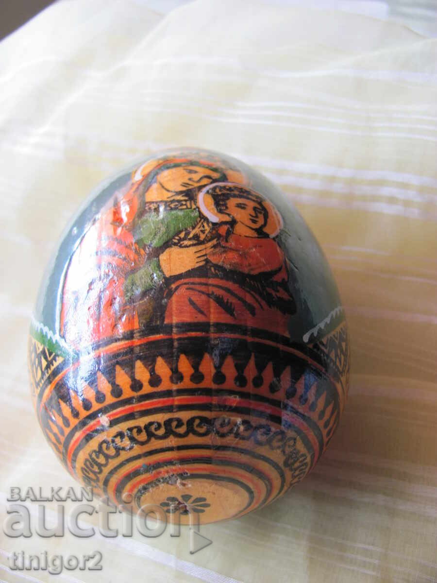 Painted Icon, wooden egg, Virgin Mary, Jesus with price 25.00 BGN | € 12.78
