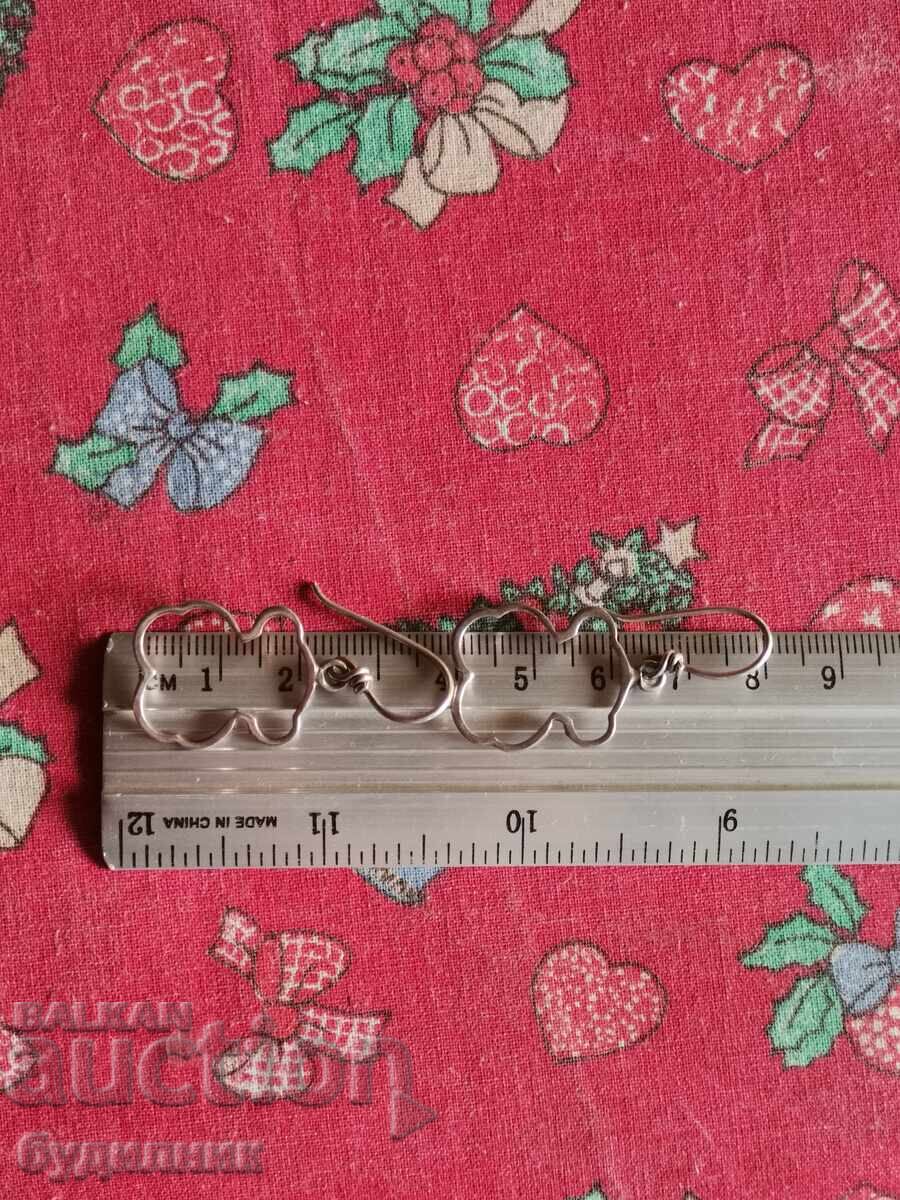 Silver earrings. I'm listing over 100 auctions. Take a look and stay tuned - 6 Silver earrings. I'm listing over 100 auctions. Take a look and stay tuned - 6