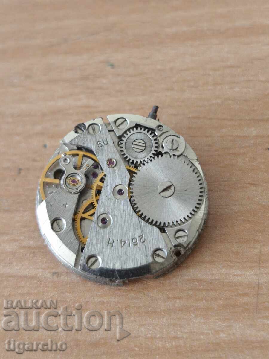 Παράδοση Μηχανισμός ανδρικού ρολογιού Παράδοση Μηχανισμός ανδρικού ρολογιού