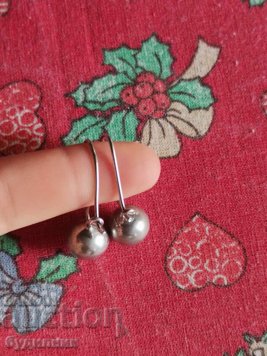 Silver earrings. I'm listing over 100 auctions. Take a look and stay tuned with price 22.99 BGN | € 11.75 Silver earrings. I'm listing over 100 auctions. Take a look and stay tuned with price 22.99 BGN | € 11.75