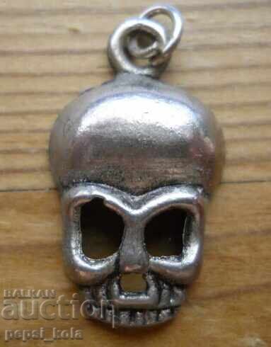 Rock 'n' roll pendant - skull
