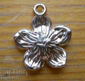 Медальонче - цвете (емайл) с цена € 0.50 | 0.98 лв. Медальонче - цвете (емайл) с цена € 0.50 | 0.98 лв.