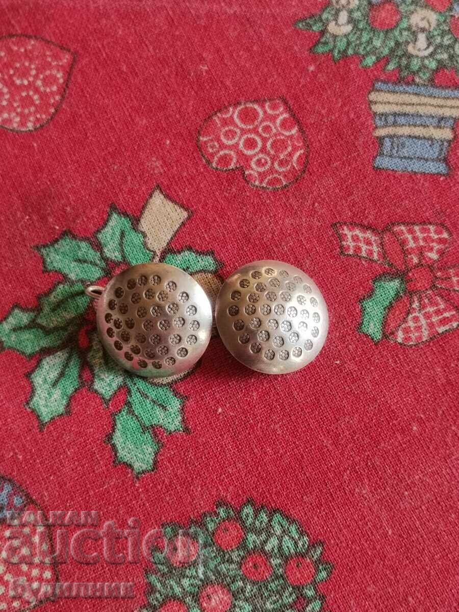 Сребърни обеци. Пускам над 100 Аукциона. Разгледайте и остан Сребърни обеци. Пускам над 100 Аукциона. Разгледайте и остан