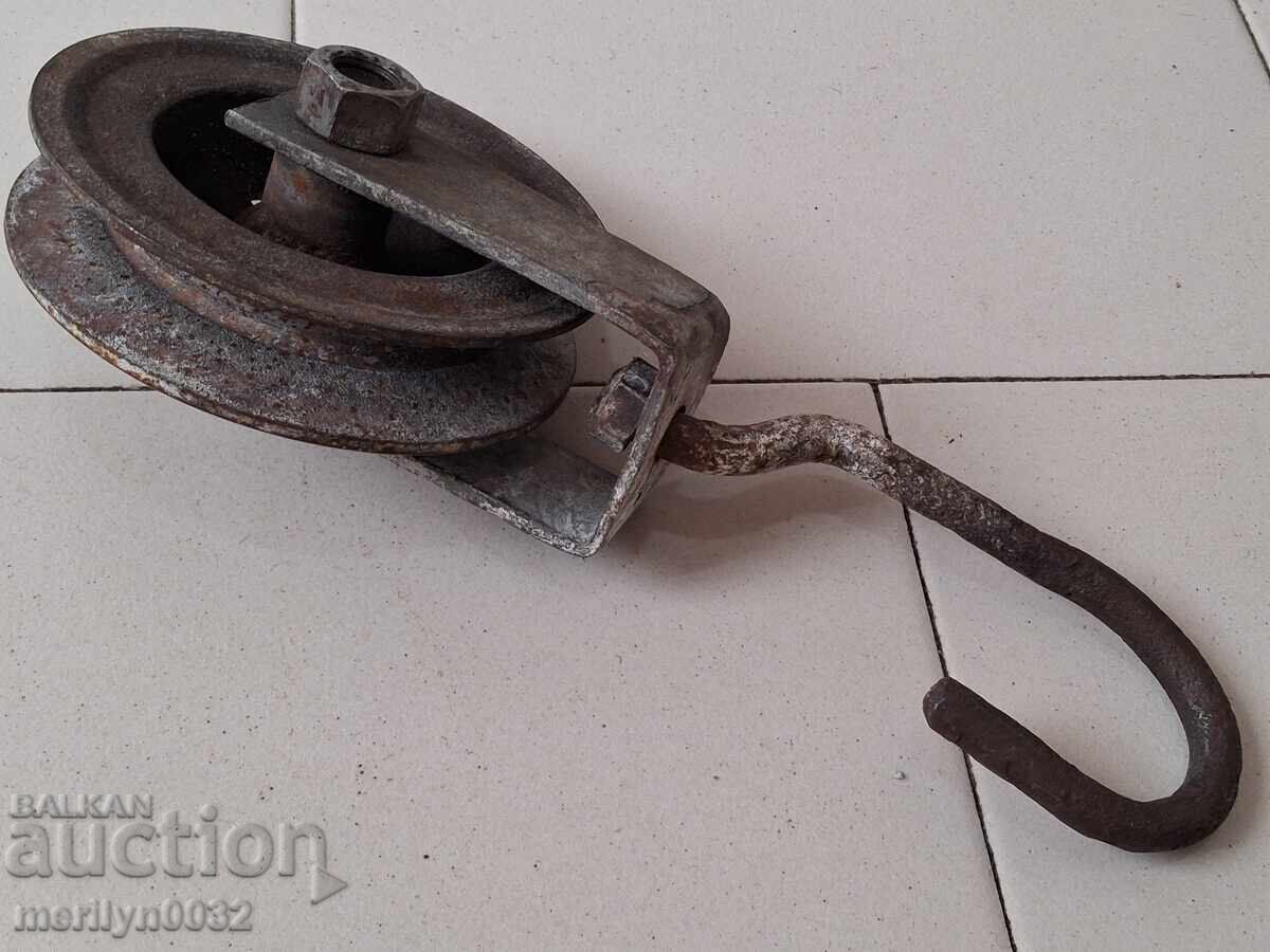 Παλιά σφυρήλατη τροχαλία πολυδέσμης σφυρήλατου σιδήρου - 6