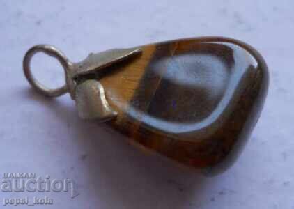 Μετάλλιο - μενταγιόν από μάτι τίγρης Μετάλλιο - μενταγιόν από μάτι τίγρης