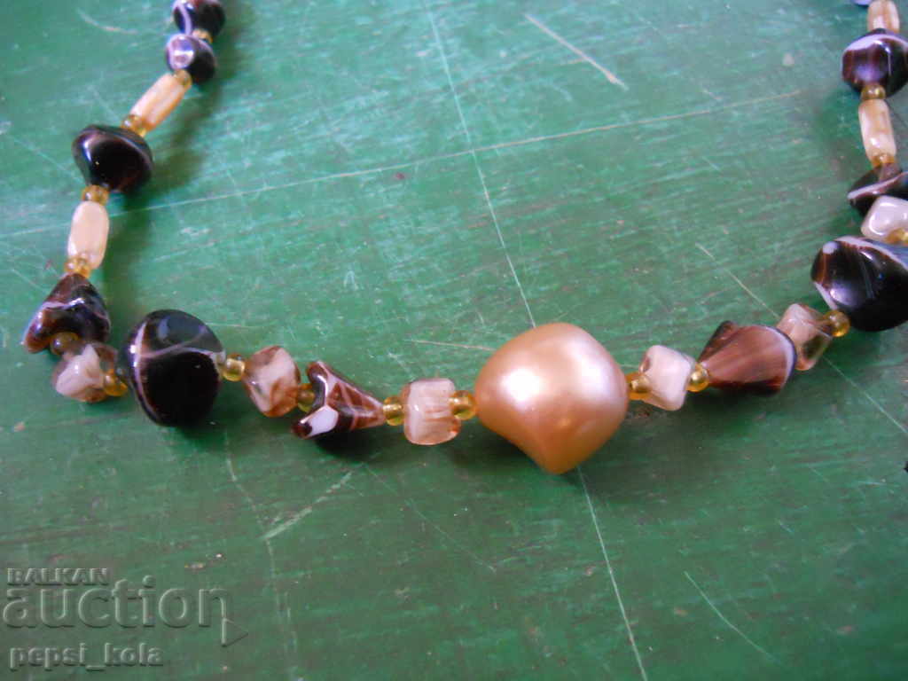 Γκέρνταν με τιμή 1.00 BGN | € 0.51 Γκέρνταν με τιμή 1.00 BGN | € 0.51