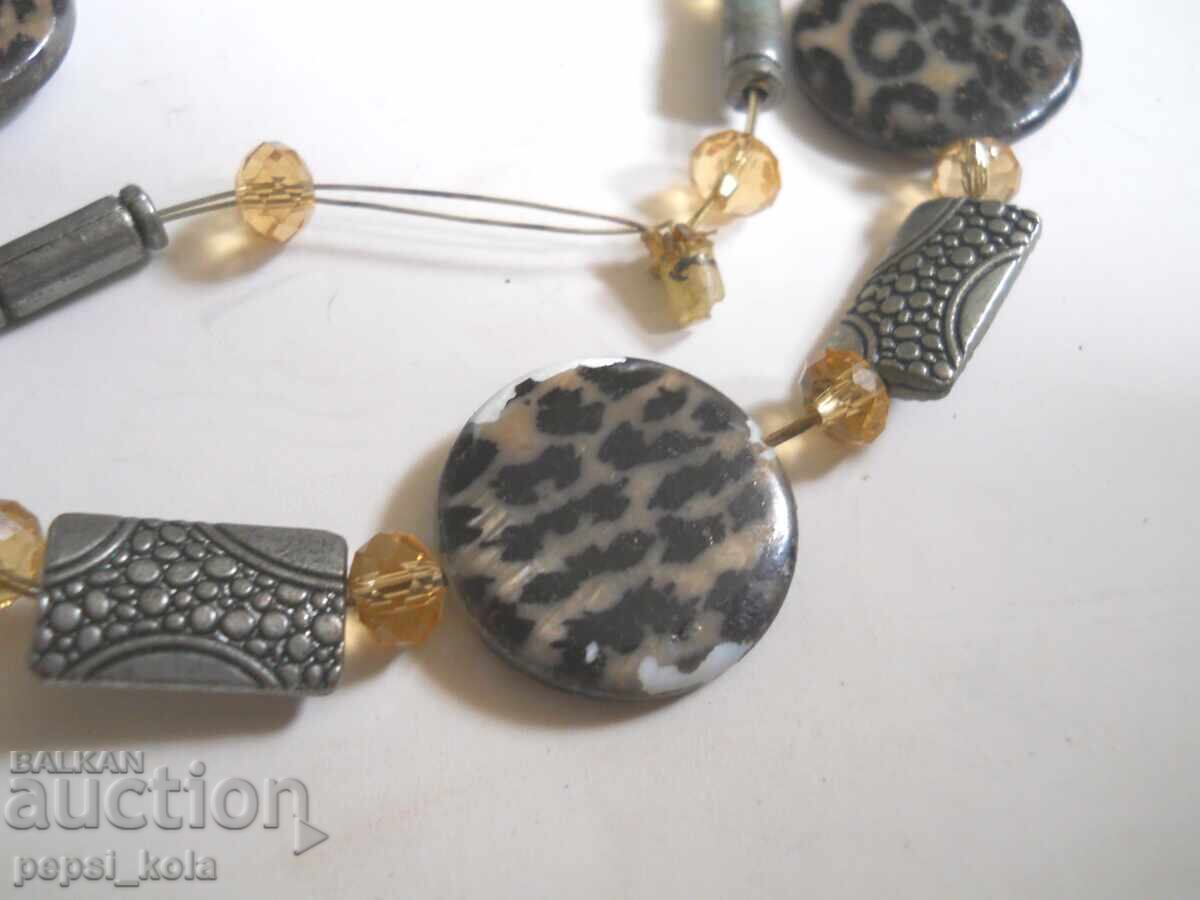 Gerdan cu preț € 1.00 | 1.96 BGN