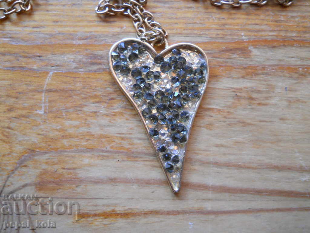 Бронзово синджирче с медальон - Дания с цена 2.00 лв. | € 1.02 Бронзово синджирче с медальон - Дания с цена 2.00 лв. | € 1.02