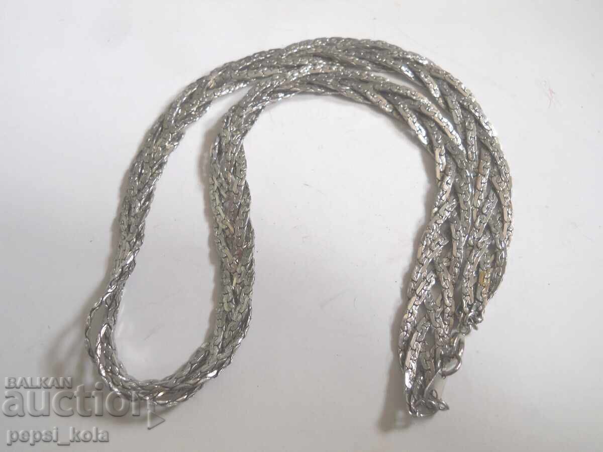 Lanț metalic masiv Lanț metalic masiv