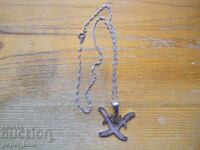 Muslim Necklace with Crossed Knives "Hokech"