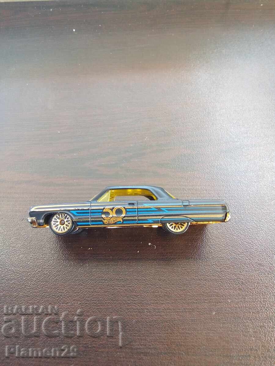 Vând cărucior Impala 2003 cu preț € 15.34 | 30.00 BGN Vând cărucior Impala 2003 cu preț € 15.34 | 30.00 BGN