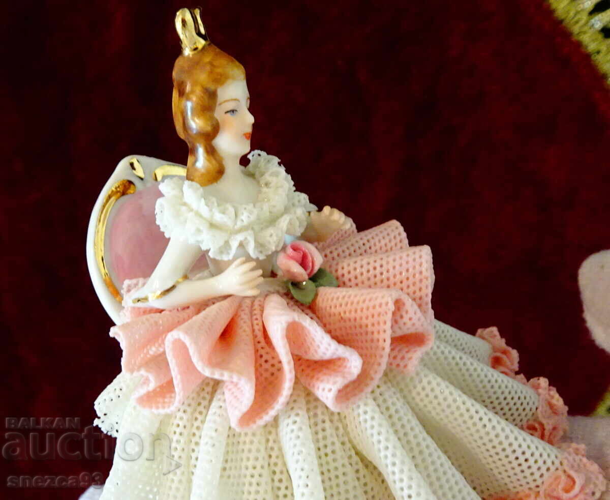 Πορσελάνινο ειδώλιο Δρέσδης δαντέλα - 5