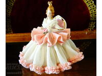 Figurină din porțelan Dantelă Dresda