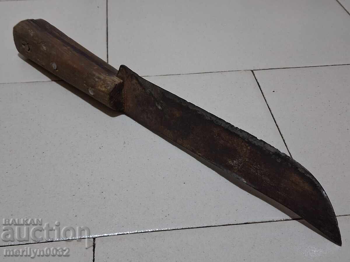 Παλιό σφυρήλατο μαχαίρι, καρακουλάκ, λεπίδα βοσκού, σιμιτάρι με τιμή 85.00 BGN | € 43.46