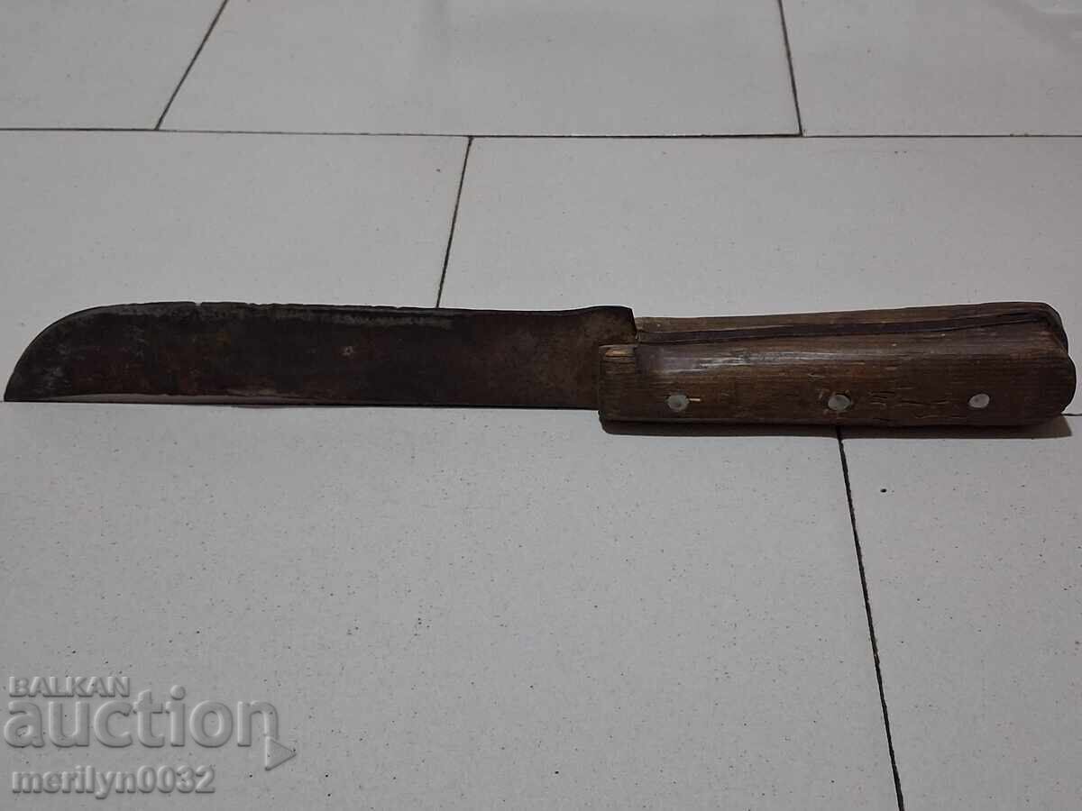 Παράδοση Παλιό σφυρήλατο μαχαίρι, καρακουλάκ, λεπίδα βοσκού, σιμιτάρι