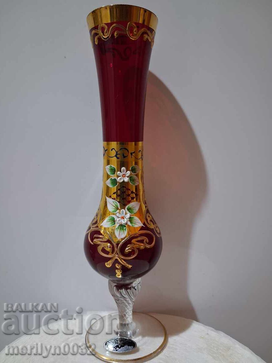 Παλιό βάζο Βοημίας κόκκινο γυαλί χειροποίητο