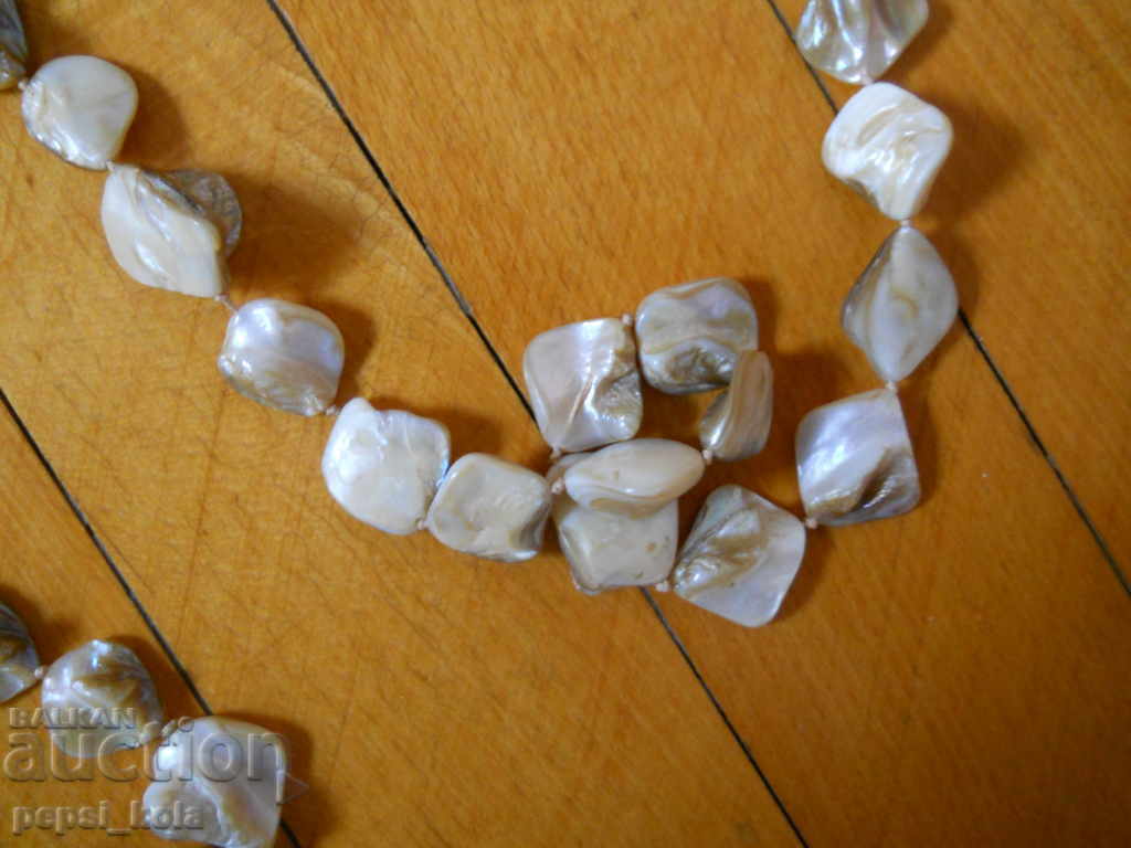 Παράδοση Μεγάλο κολιέ από φίλντισι Παράδοση Μεγάλο κολιέ από φίλντισι