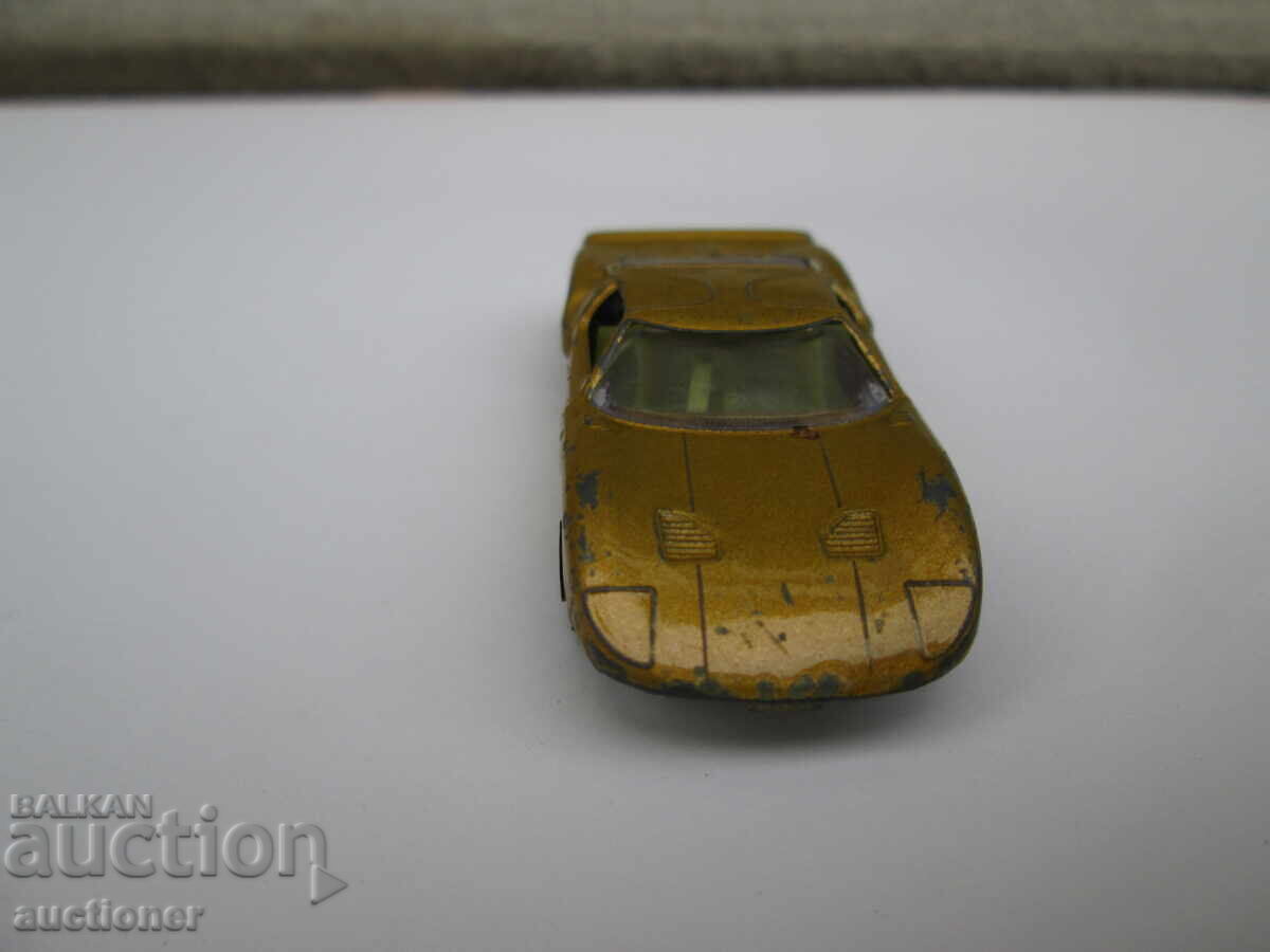 Auction  MATCHBOX BULGARIA FORD G.T